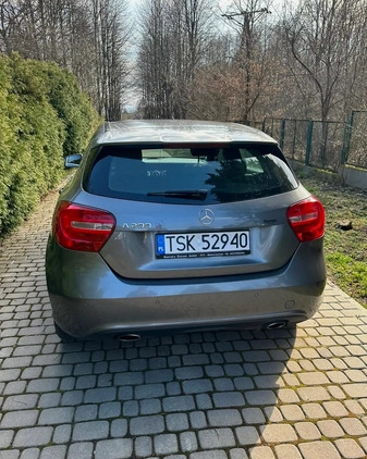 Mercedes-Benz Klasa A cena 48500 przebieg: 198000, rok produkcji 2014 z Połczyn-Zdrój małe 121